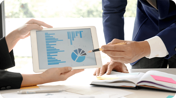 How Corporate Payroll Solutions Turn Salary Data into Strategic Insights for UAE Businesses